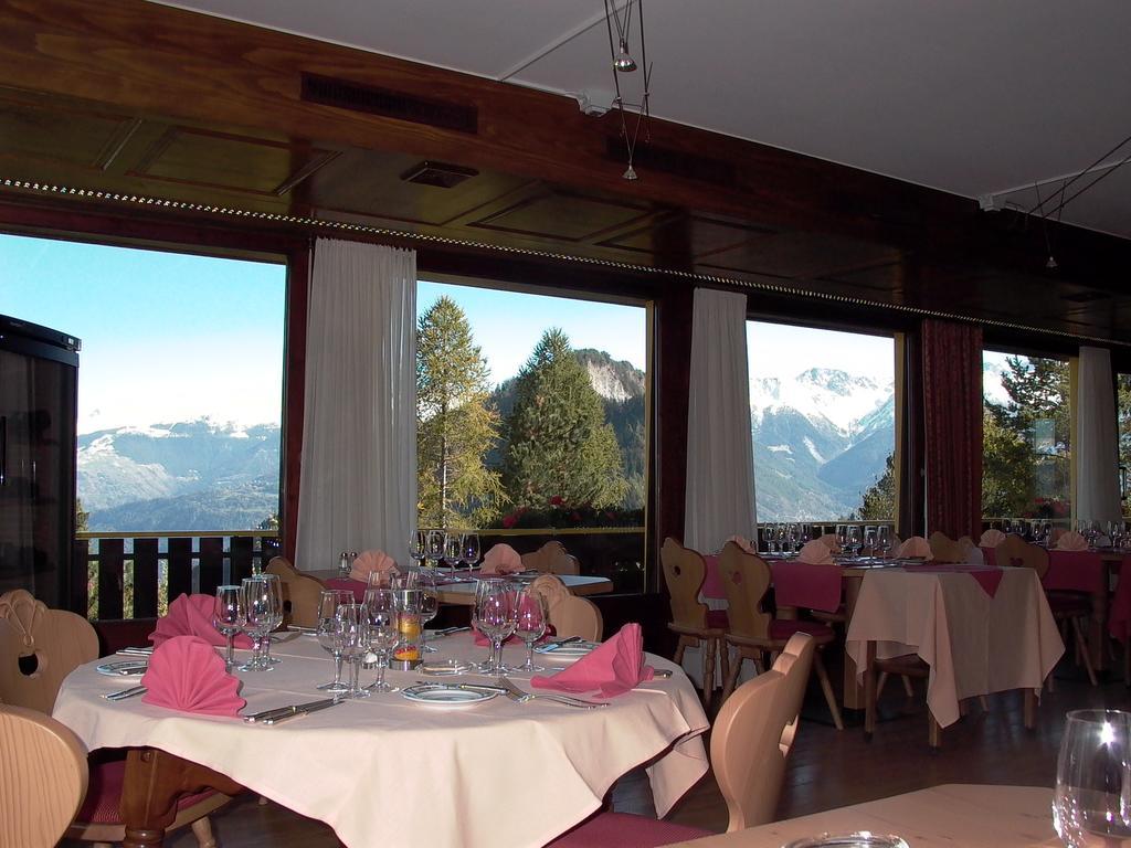 Hostellerie de l'Ardève Ovronnaz Buitenkant foto